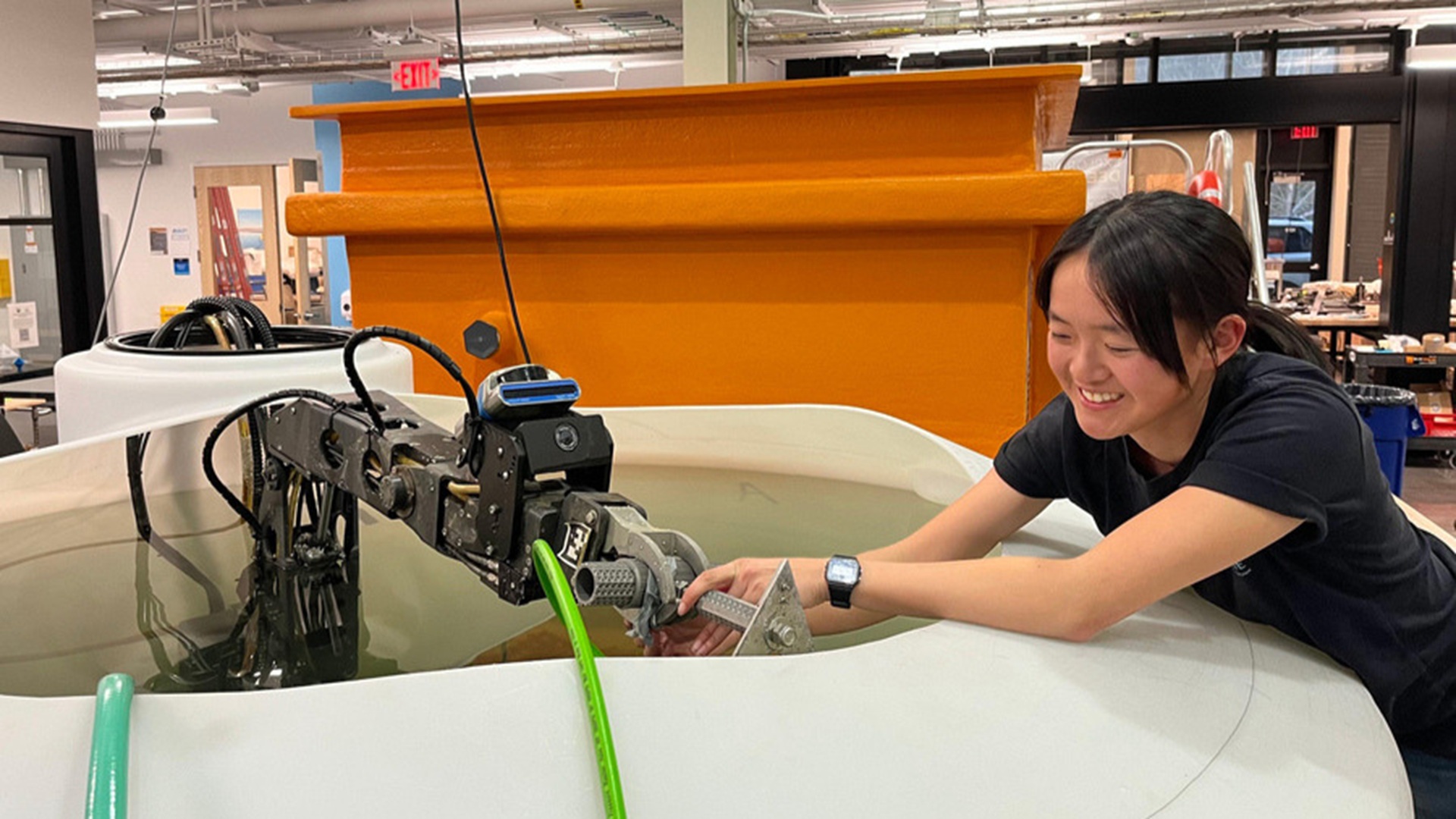 MIT’s new imaging tech delivers sharp 3D images in murky waters up to 65 feet away