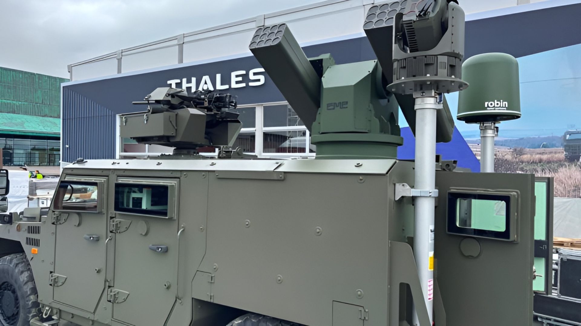 New RapidStriker system uses 360-degree vision and automated fire to neutralize drones