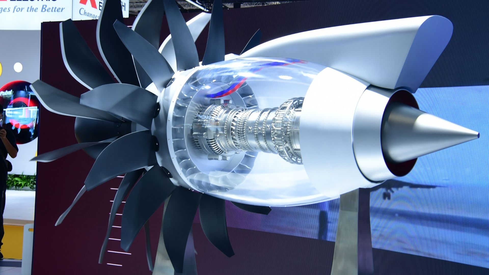 Next-gen aerospace engine components could become more robust with advanced machining capability