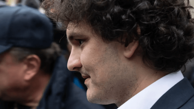 Sam Bankman-Fried Files Formal Trump Pardon Request as FTT Jumps 50%
