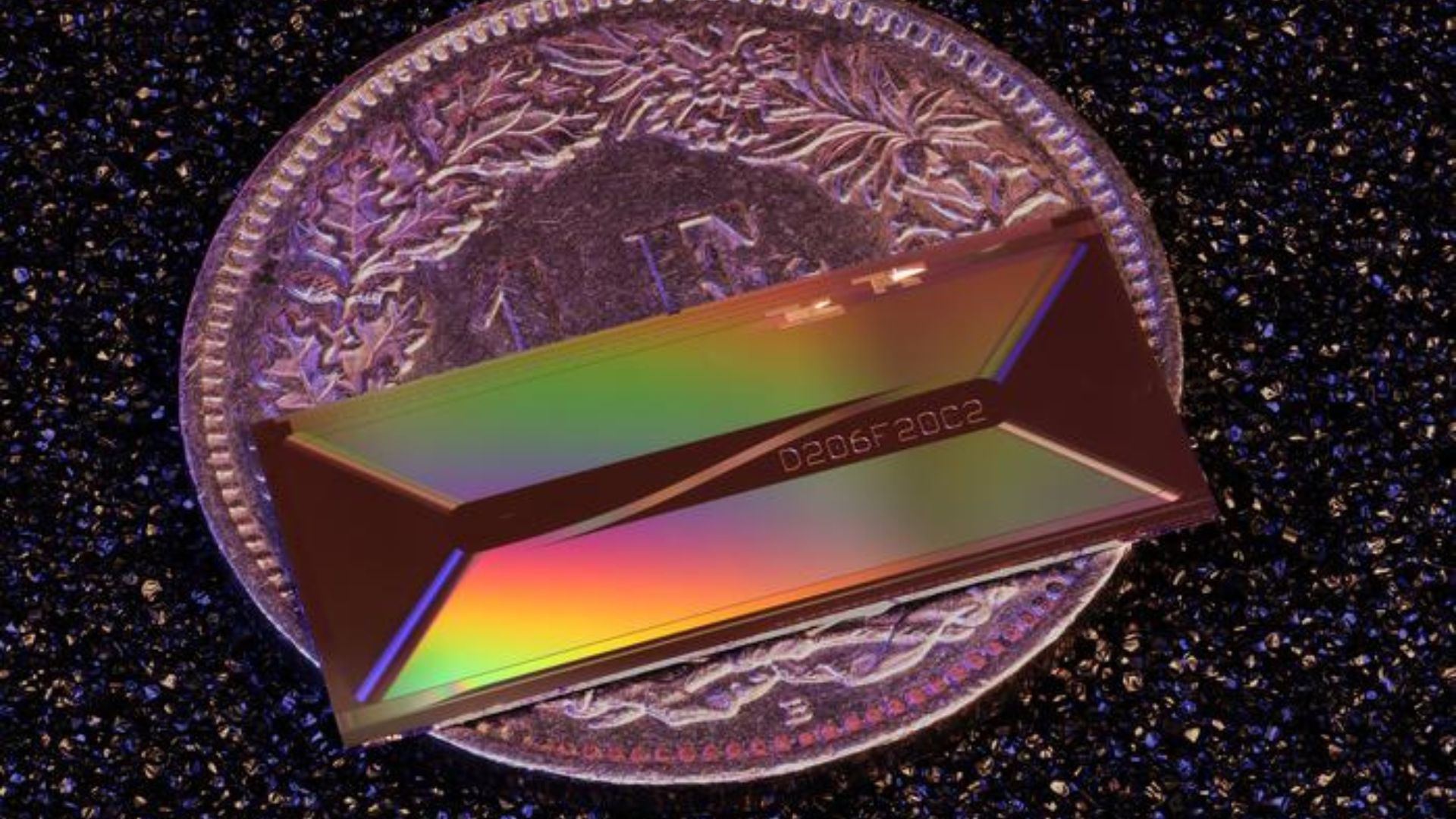 Scientists shrink lab-grade ultrafast laser on a single chip for making atomic clocks