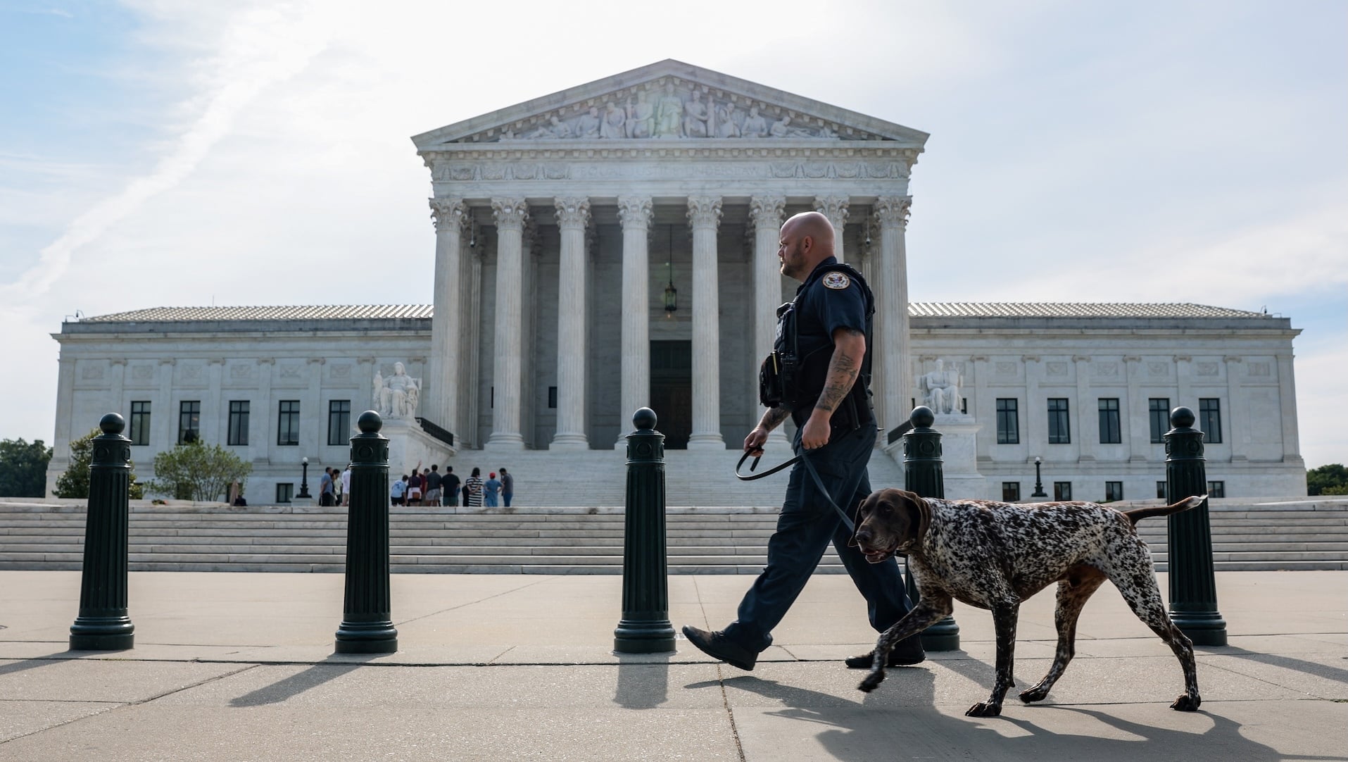 SCOTUS: Feds need a warrant to scoop up your phones location data