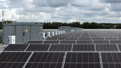 Solarausbau: Ausschreibungen zu PV mit Speicher haben klaren Preistrend