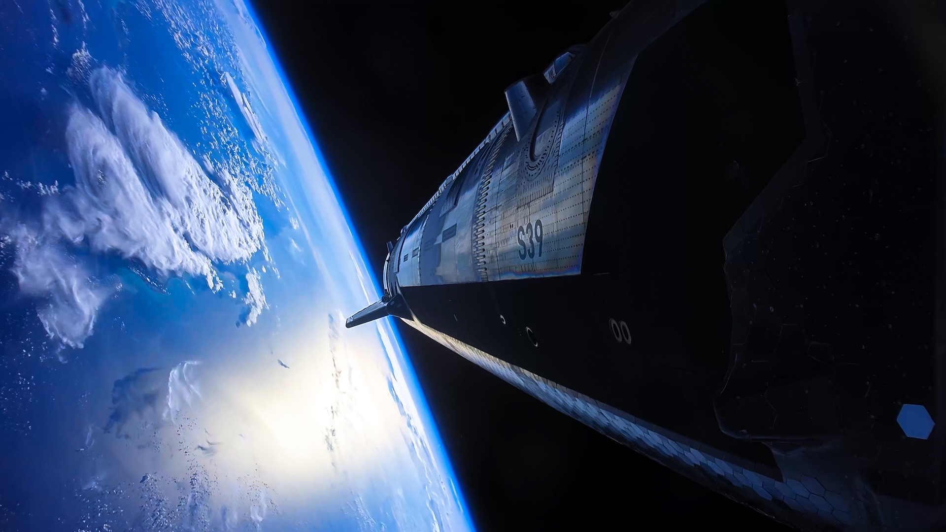 SpaceX gets US approval to test new Starfall capsules for space manufacturing