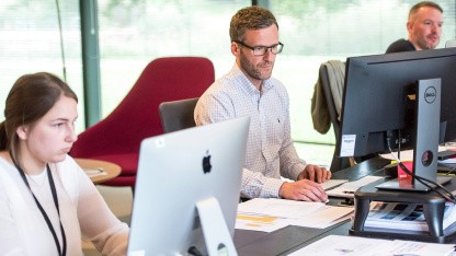 Trotz KI: Jobs in der IT-Branche haben laut Arbeitsagentur eine Zukunft