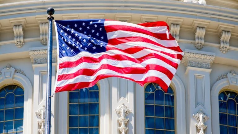 US Lawmaker: Bitcoin Could Mark the ‘Beginning of the End’ of All Authoritarian Governments