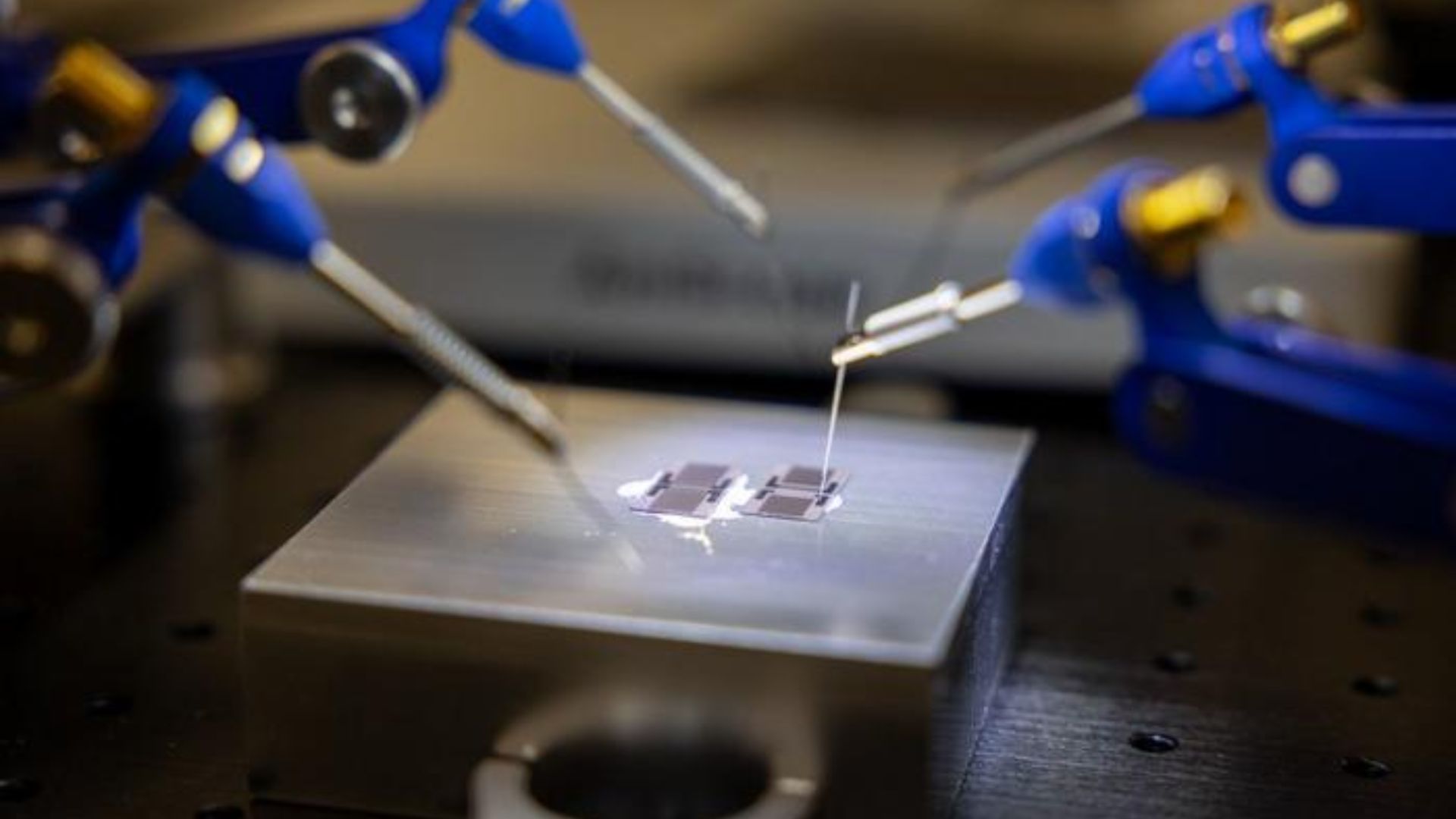US researchers use sound waves to mimic atomic behavior, advance computing