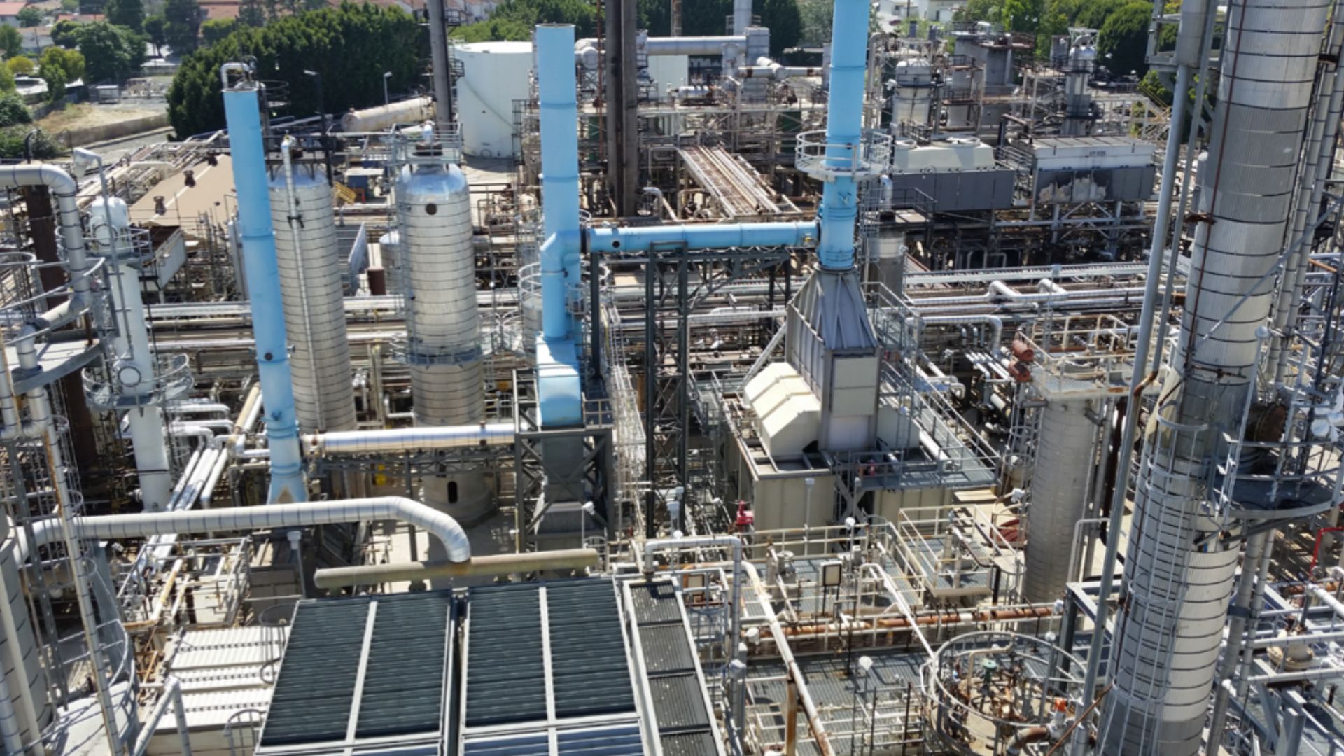 Waste oils and fats to be turned into low-emission jet fuel with new modular tech