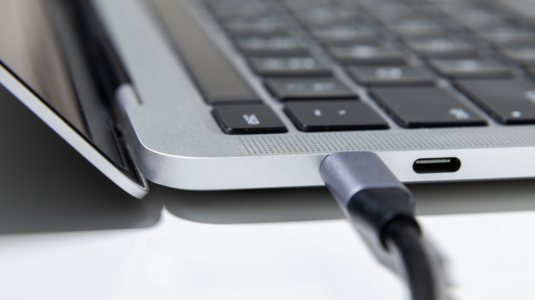 A USB-C port isn’t a guarantee of high speeds: here’s why