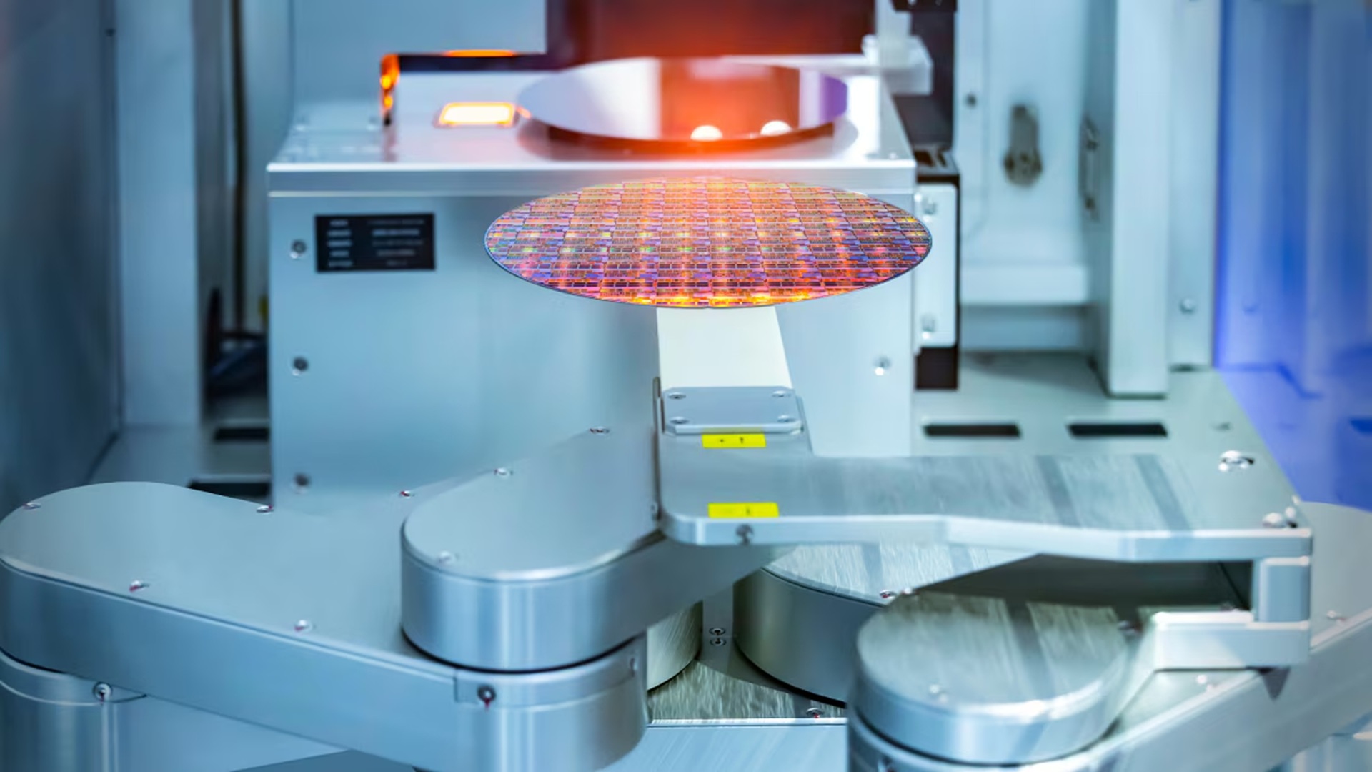 AMD-powered software spots wafer defects without graphics processors in real time