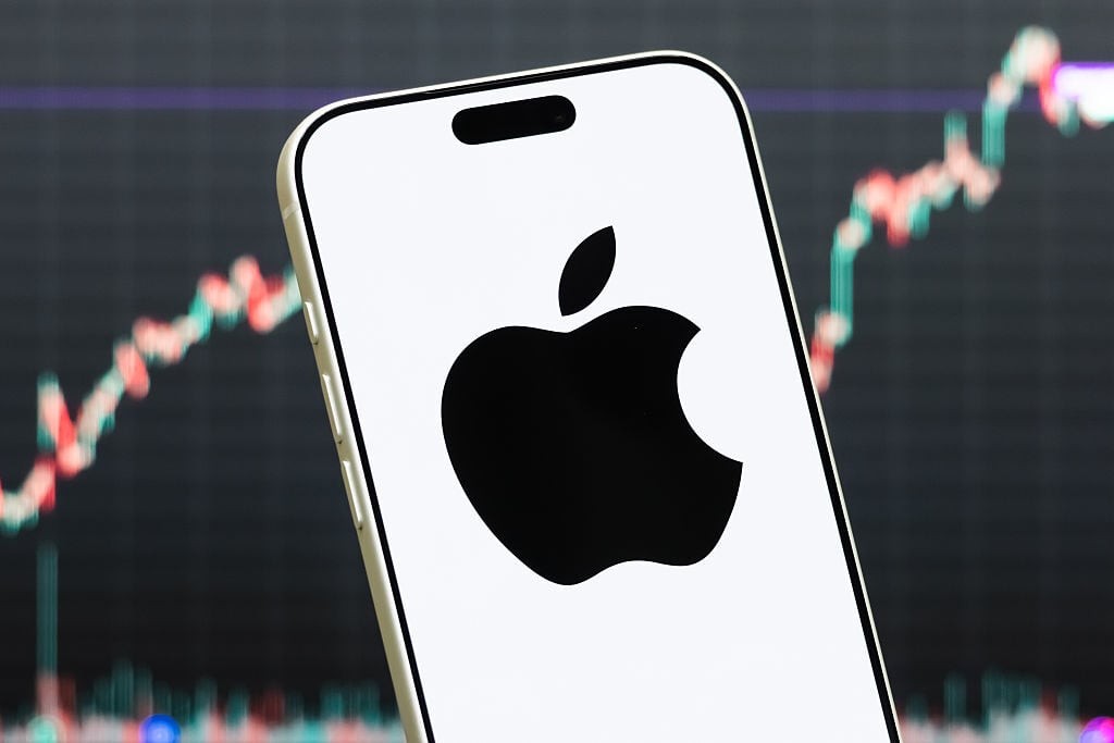 Apple AI glasses are set for 2027 debut, report claims