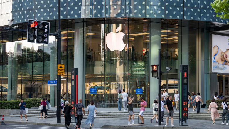 Apple reportedly testing RAM chips from US-blocked Chinese company