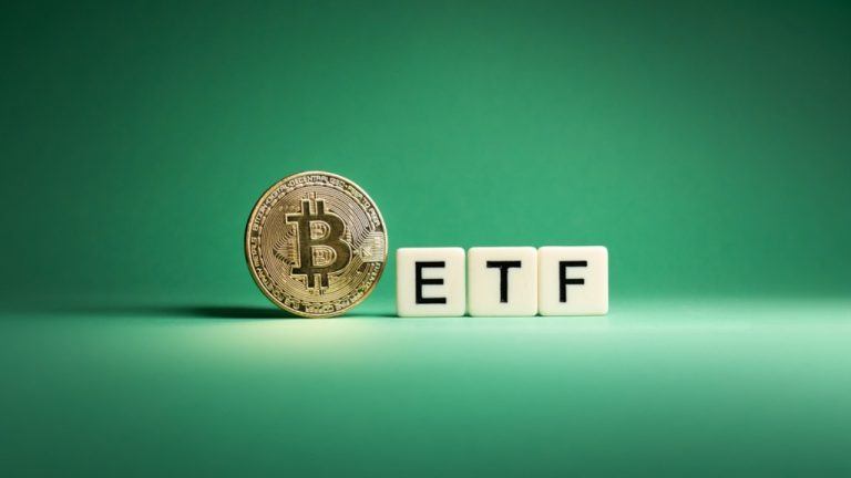 Bitcoin ETFs Add $69 Million as 7-Session Streak Nears $1 Billion