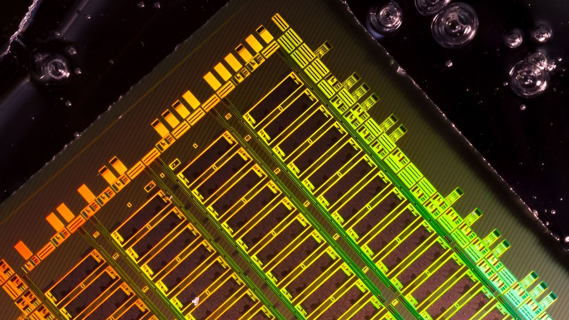 China’s optical chip network delivers 100x faster computing with one-ninth the compute