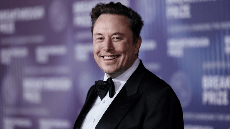 Elon Musk Says Space Is ‘the Only Way to Scale’ AI as SpaceX Chases 1 Gigawatt in Orbit by 2027