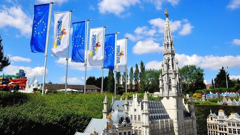 ESMA Says EU Retail Ban Covers Many Prediction Markets, With MiCA Awaiting the Tokenized Ones