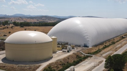 Lange Laufzeit: CO2-Batterien schließen entscheidende Lücke