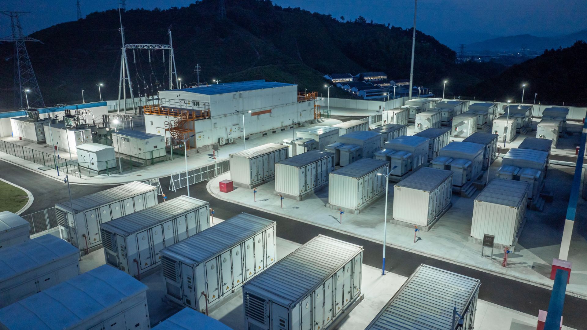 New computing method predicts battery lifespan in days, offers energy storage boost