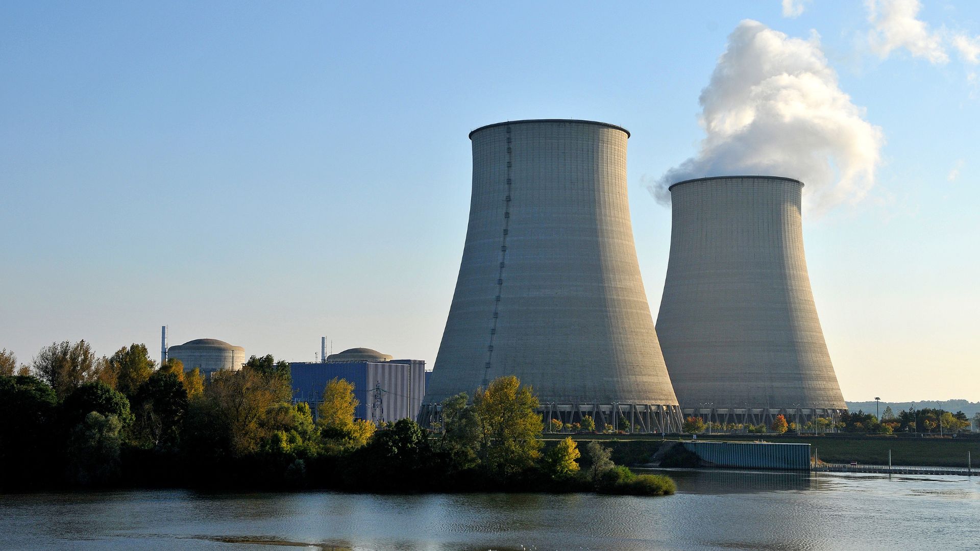 New platform combines sensor data and plant history for faster nuclear alarm response