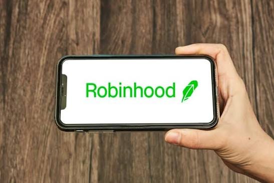 Robinhood Built a Blockchain for Stocks. It Became a Memecoin Casino.