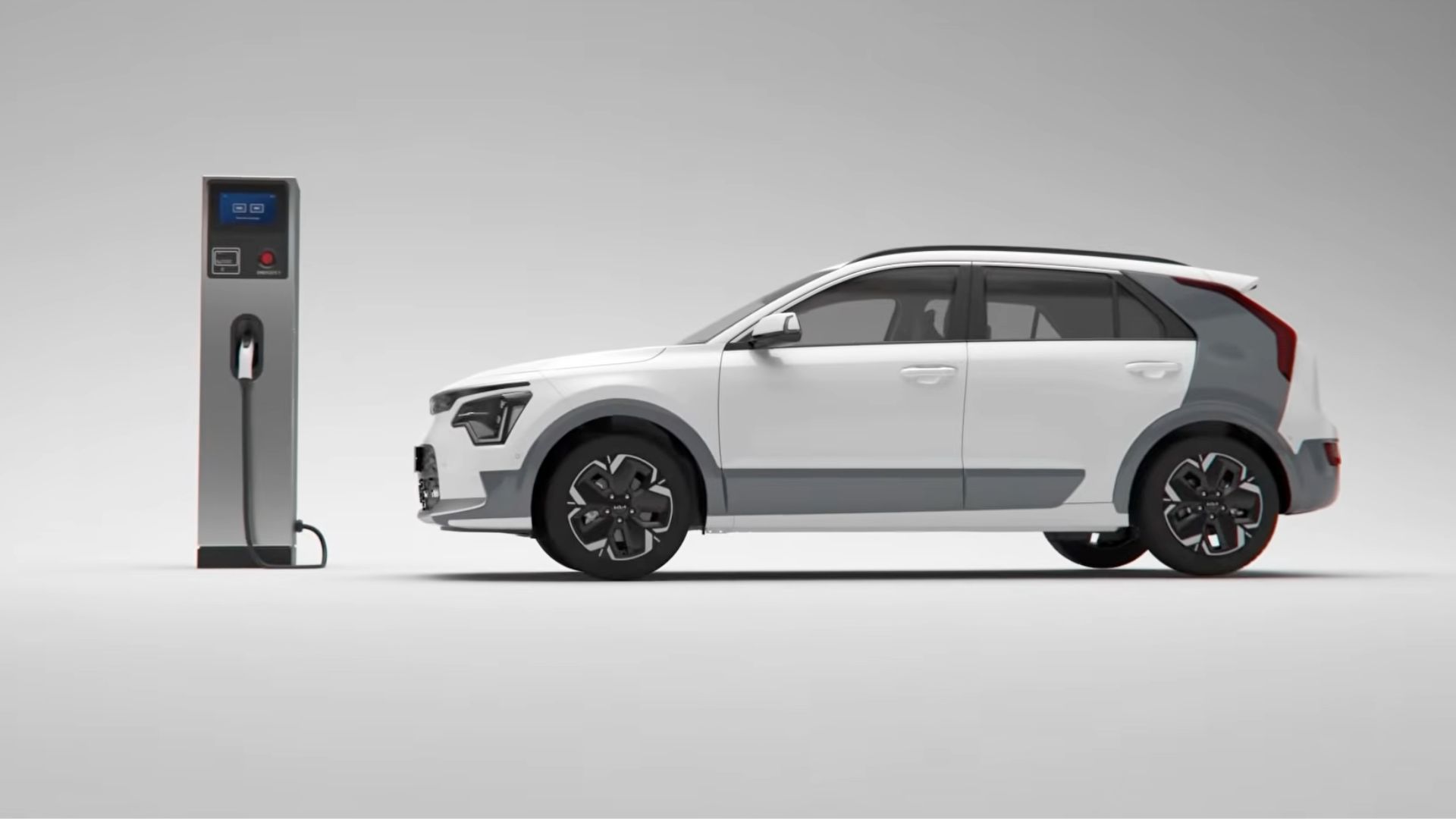 Study finds top EVs retain over 95% battery capacity, even after 62,000 miles