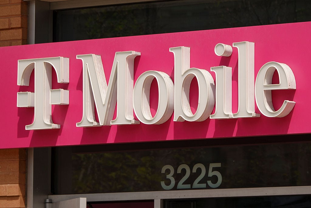 T-Mobile is down. Social media users are not taking it well.