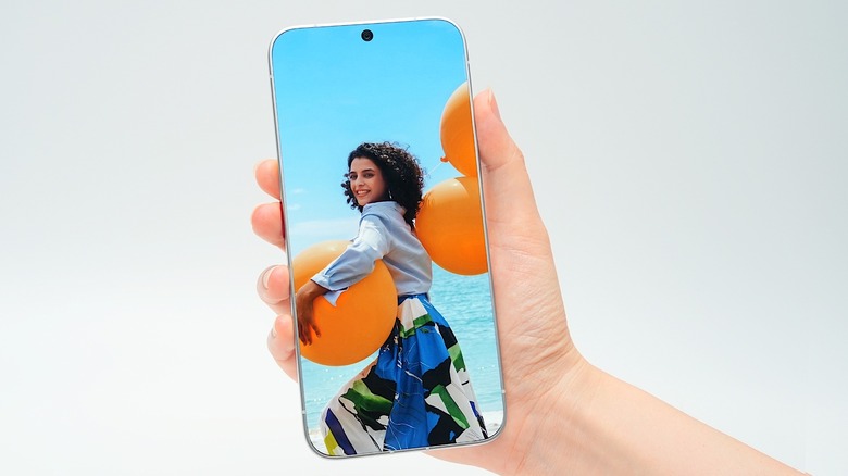 Tecno’s new concept may be the first truly bezel-less smartphone