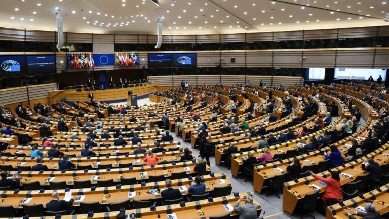 The Digital Euro Moves Forward: EU Parliament Clears Path for Key Interinstitutional Negotiations