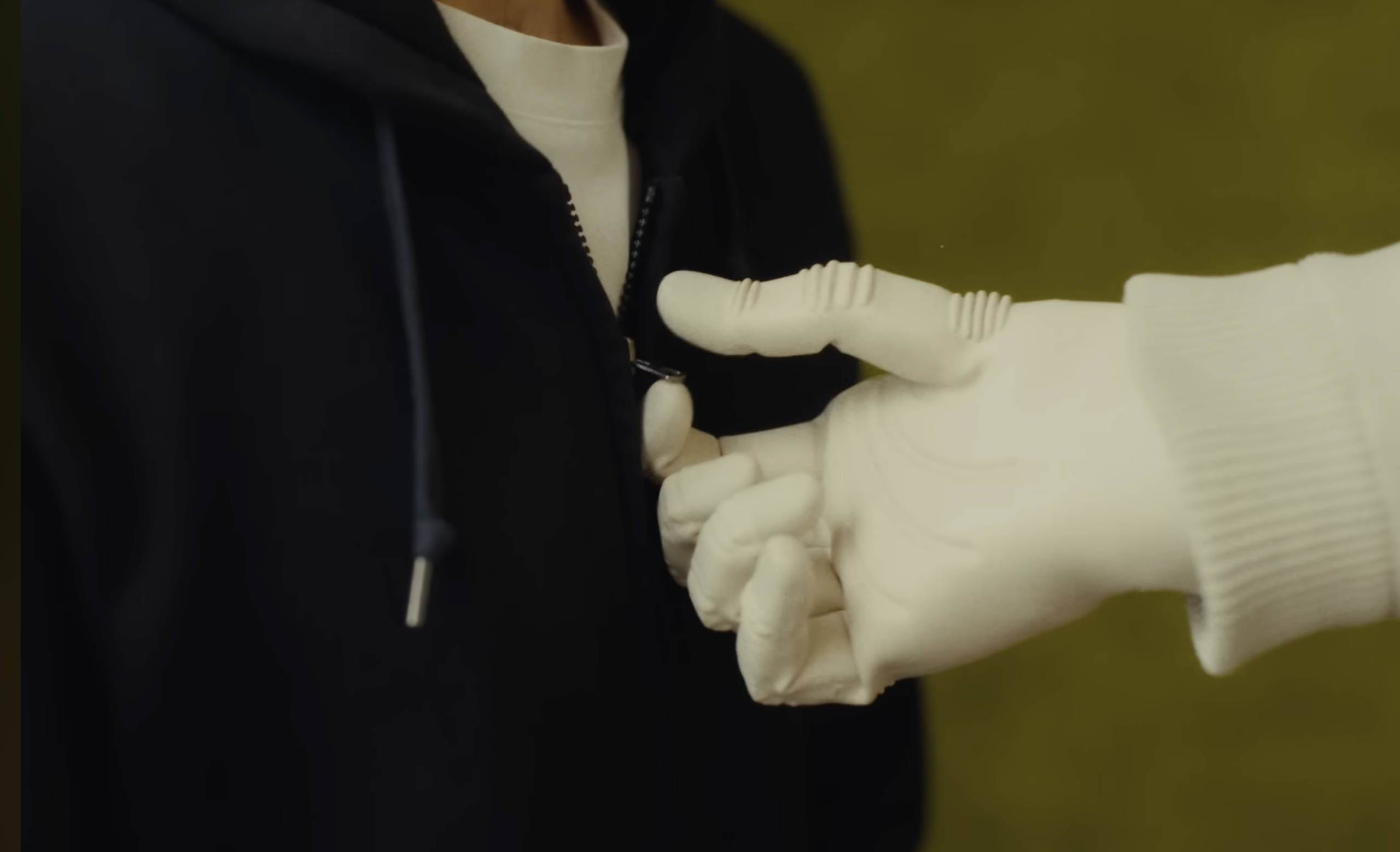The more I watch the new NEO robot video the creepier it gets