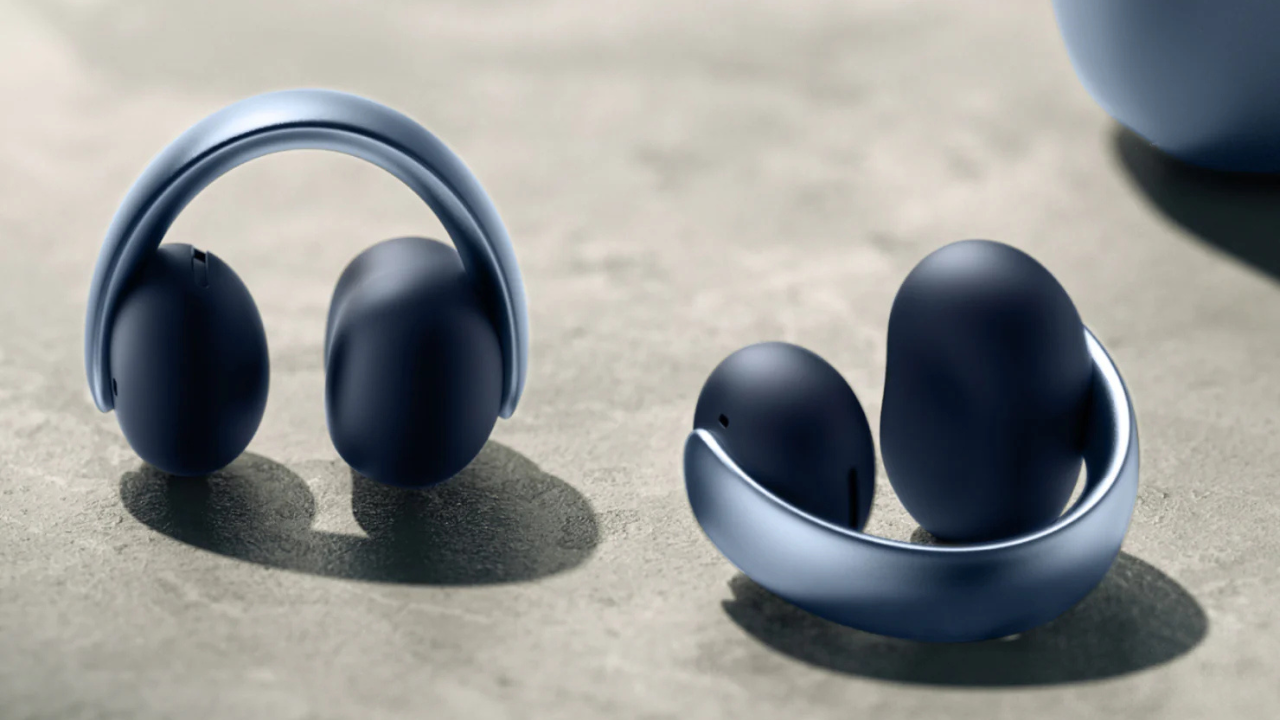 The Soundcore AeroClip earbuds are $20 off and come with a free Soundcore Select 4 Go speaker
