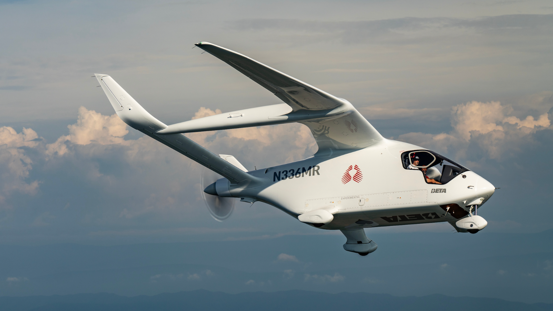 US electric aircraft integration advances with first successful multistate flights