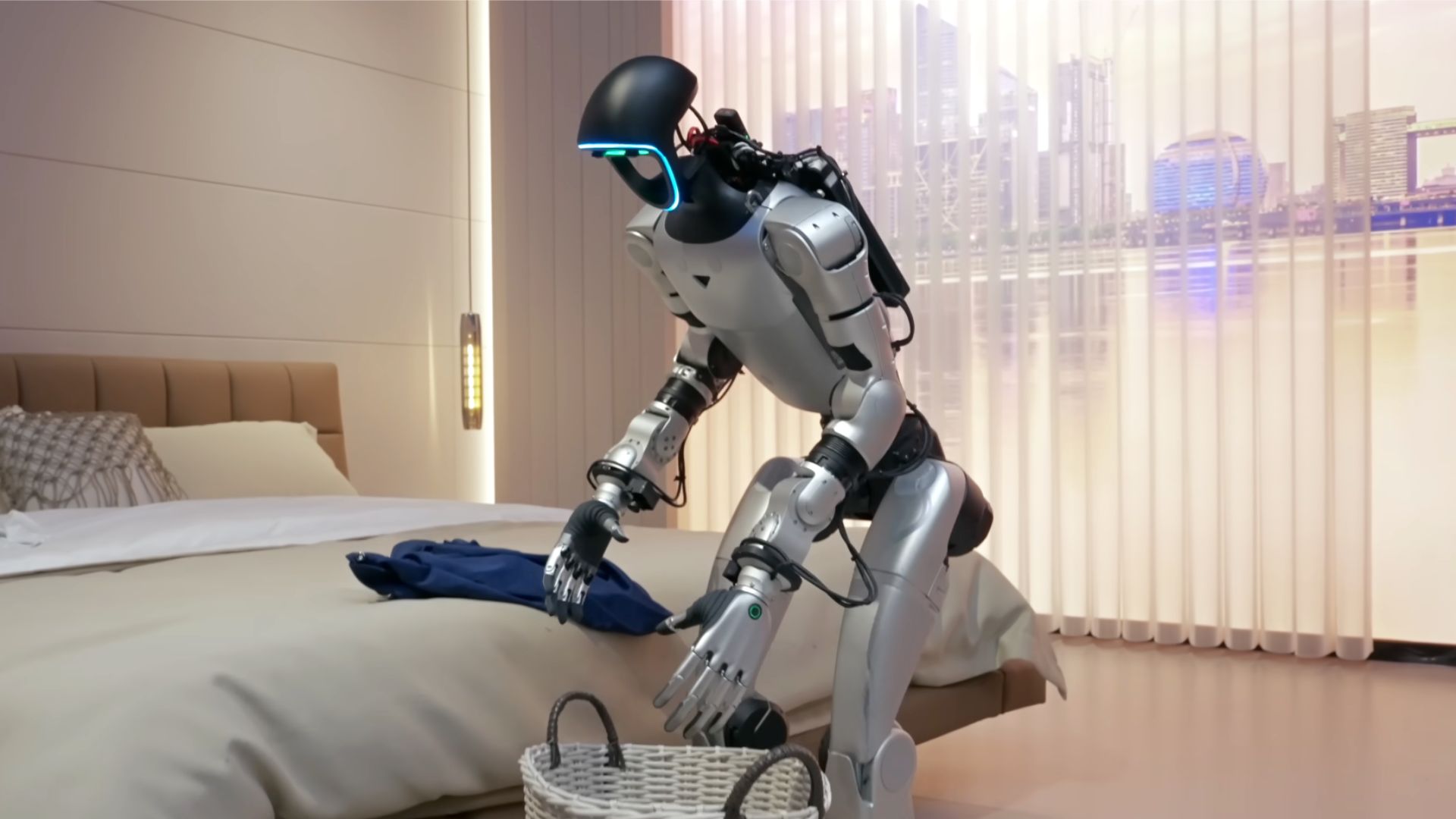 US expands China tech crackdown with proposed military ban on humanoid robots