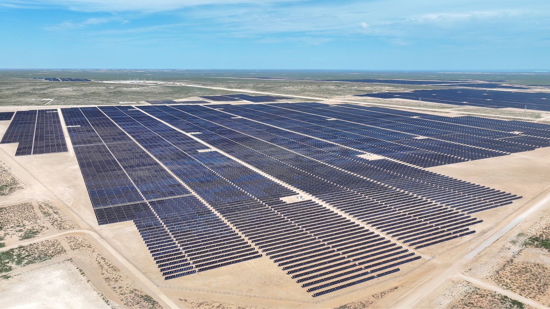 2000-MW US solar project achieves key milestone to meet high-tech power demands