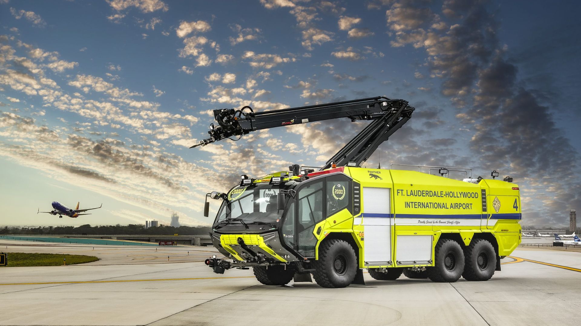 400-kW charger deployed at US airport to power world’s first fully electric fire truck