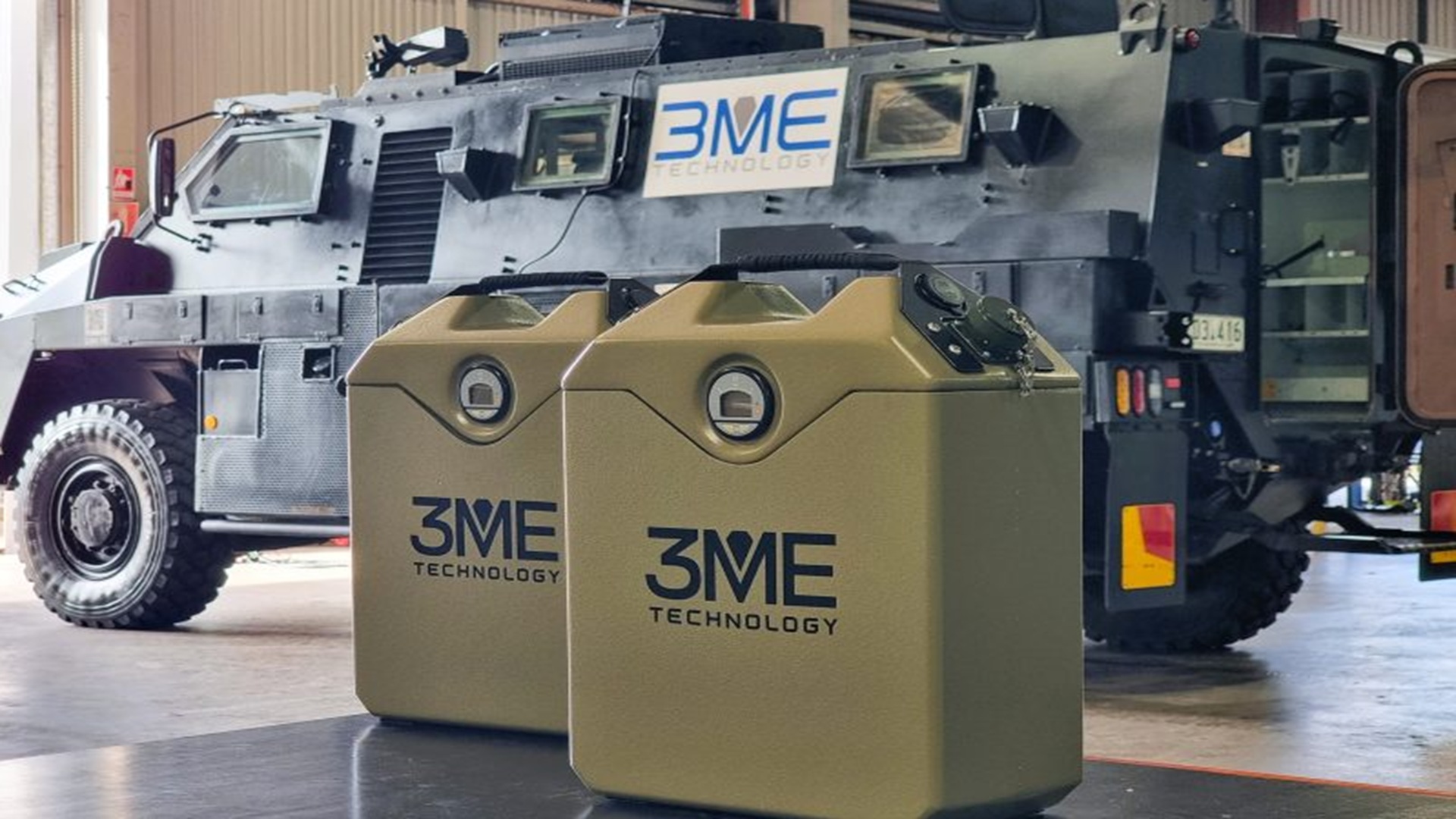 Australian portable battery survives -76°F to 140°F to power US troops anywhere
