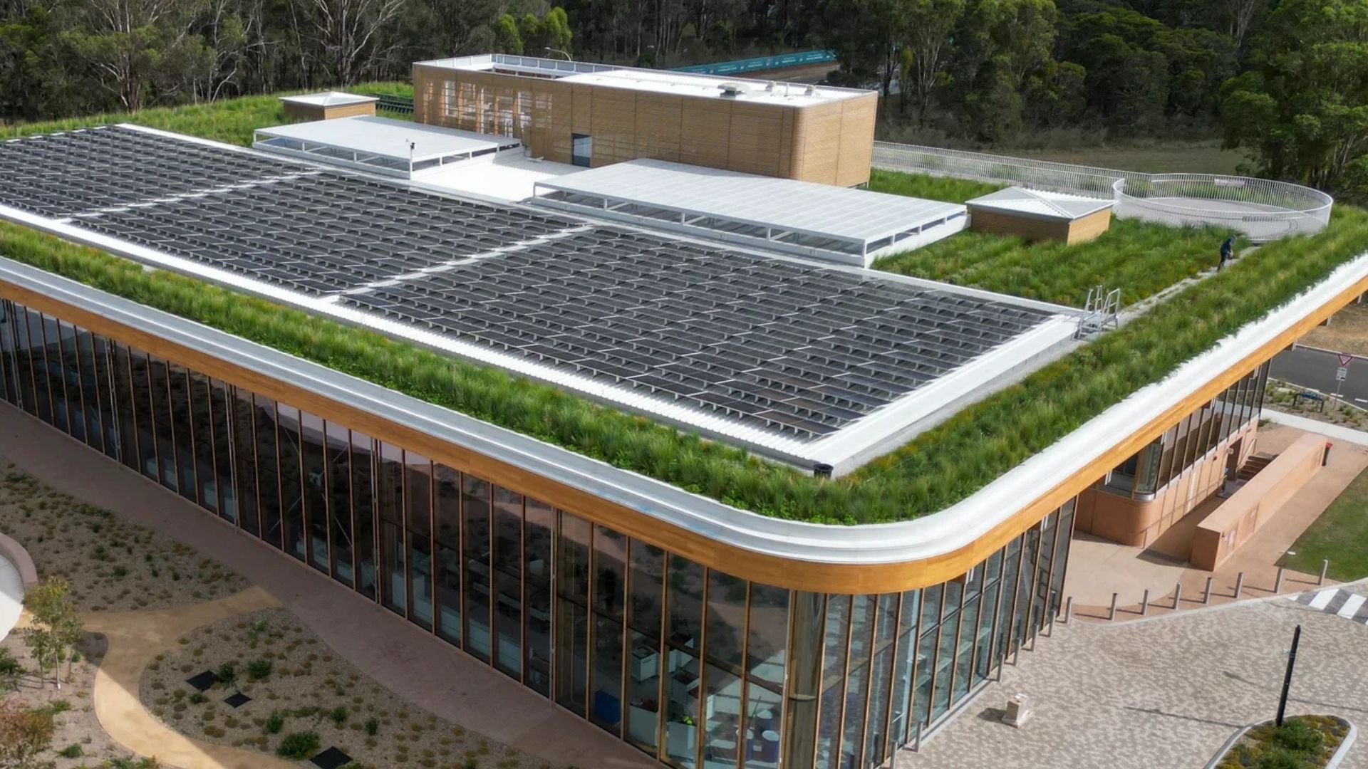 Biosolar roof boosts solar energy by 23% in Australia’s newest city