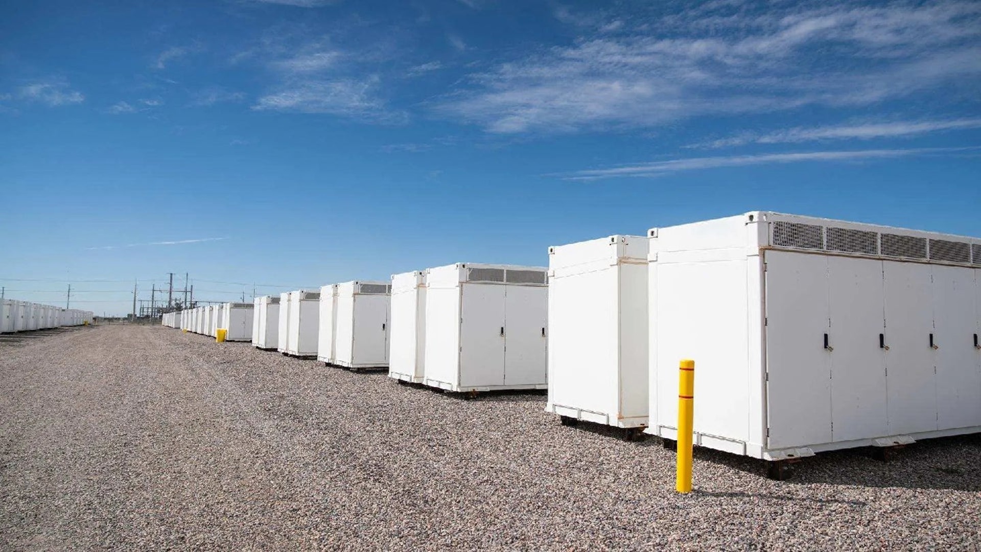 California pairs 368 MWh battery with 300 MW solar farm to power 22,000 homes
