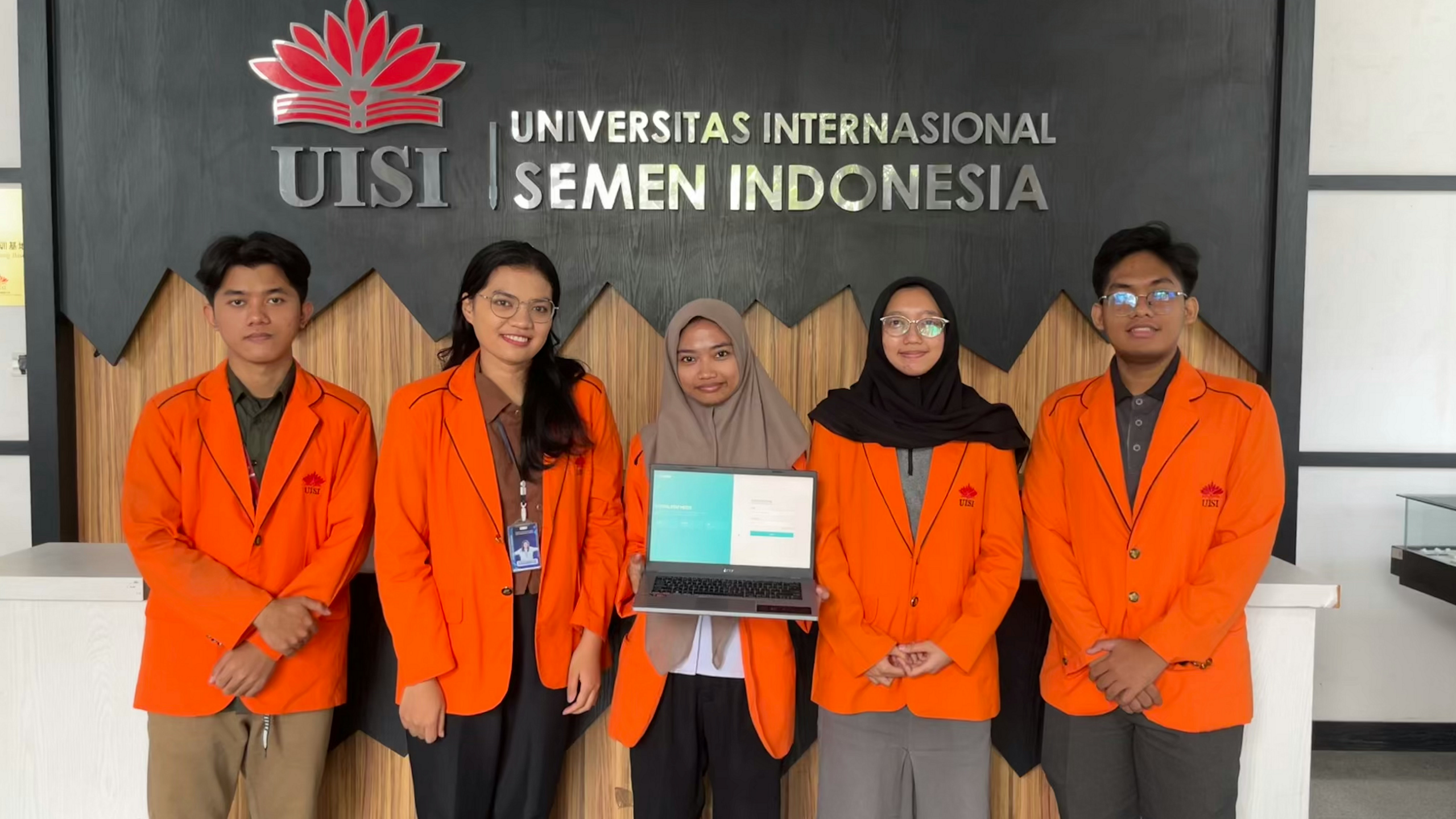Clinexa: Inovasi Mahasiswa UISI Peraih Pendanaan PKM-KC 2026 yang Siap Merevolusi Data Pasien di…