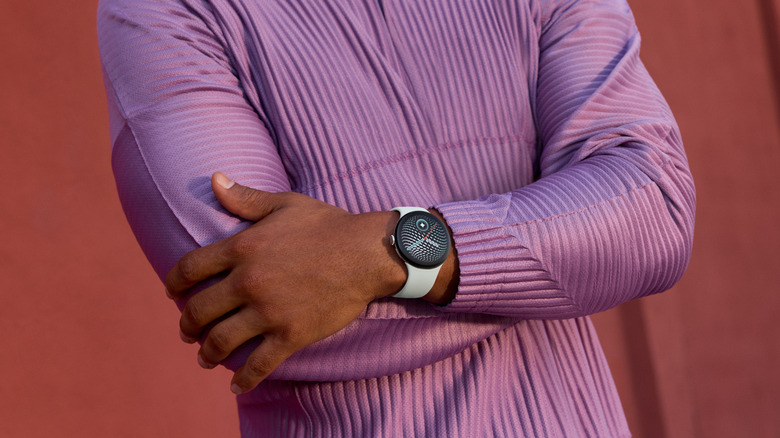 Google’s Pixel Watch 5 gets offline Gemini support, improved GPS-tracking and a slightly higher price
