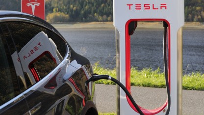 IF Metall: Nach fast drei Jahren Streik gewinnt Tesla in Schweden