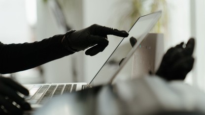 IT-Sicherheit: Studie zeigt hohe Klickraten durch KI-Spear-Phishing