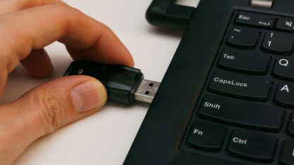 Kein Klick nötig: Plug-and-Pwn-Angriff kapert Windows-Systeme per USB