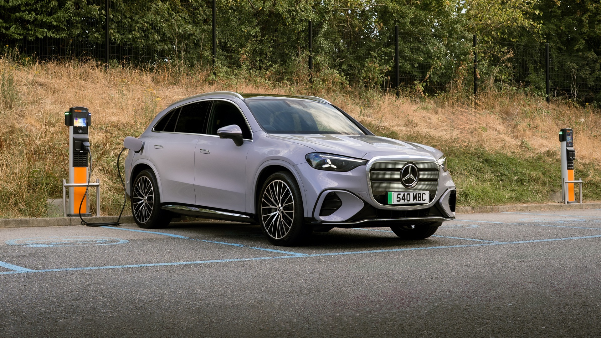 Mercedes-Benz and ChargePoint partner to deliver full end-to-end fleet charging in Europe