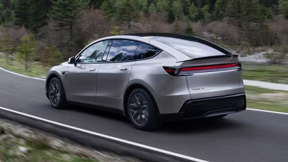 Model Y L: Hinweise auf europäischen Start des längeren Tesla Model Y