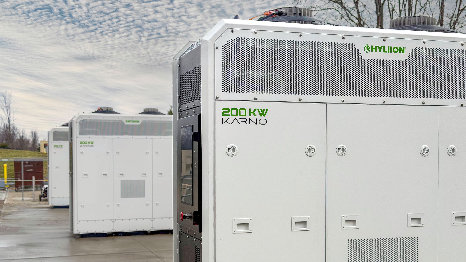 Multiple 200-kW power modules achieve unified operation for scalable 3.2-MW power plants