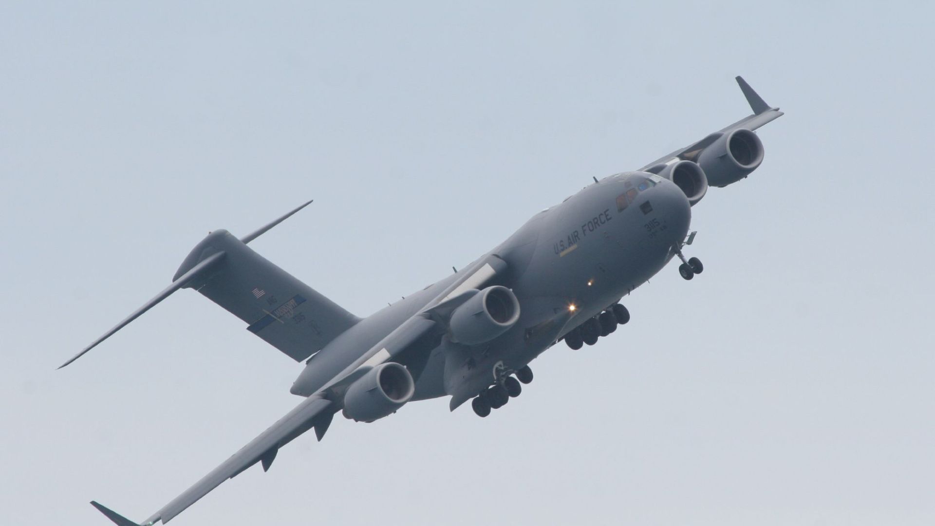 Russia’s mysterious aerospace activity forces US Air Force to cancel Antarctica visit