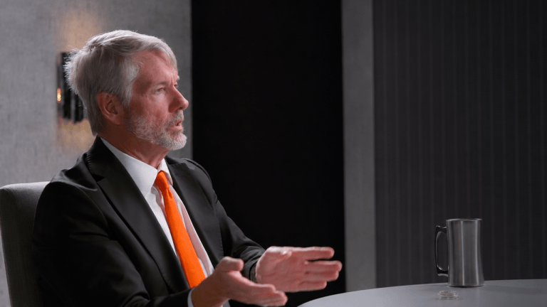 Saylor Strikes Again: Strategy Scoops Up $370M Worth of Bitcoin