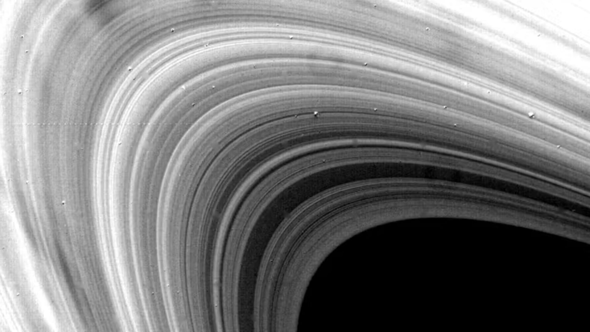 Scientists map microscopic roots of chaos in dusty plasma using supercomputers