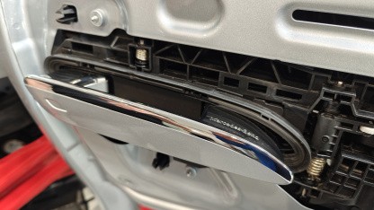 Tesla, Xiaomi, Leapmotor: China ruft Millionen Autos wegen Türgriffen zurück