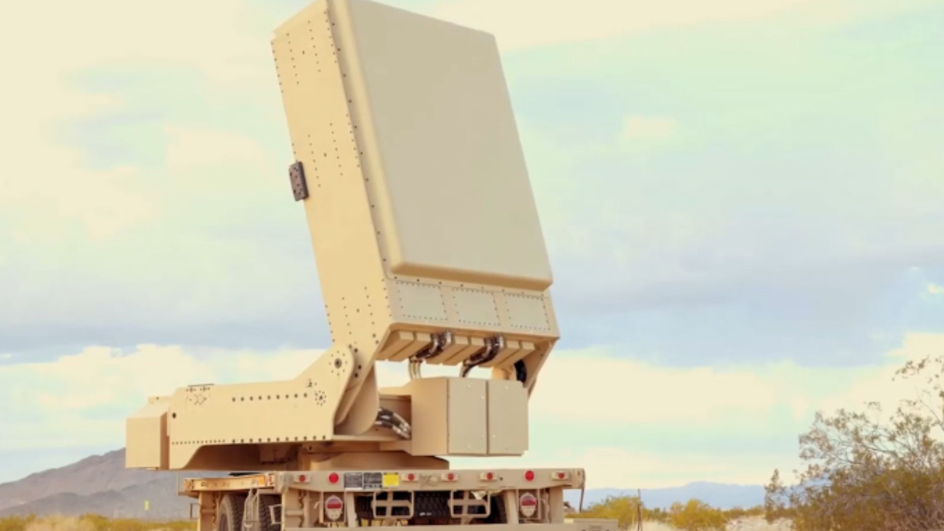 US Marines sets sight on Epirus’ microwave weapon to defeat drone swarms